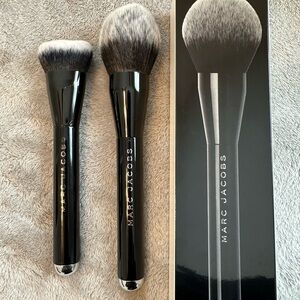 Marc Jacobs The Bronze Brush and Face II Brush